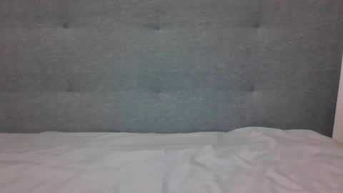 lets_play143 online show from January 12, 9:40 pm