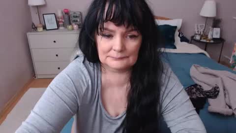 Mary online show from January 8, 1:26 pm