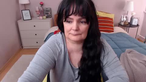 Mary online show from March 3, 2:01 pm