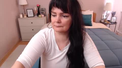 Mary online show from January 22, 12:49 pm