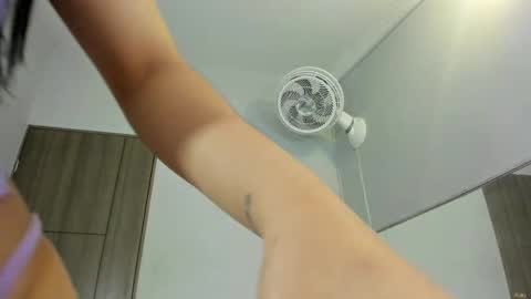 Snapshot of lex_purple chatting on September 12, 2:24 pm Alex online show from September 12, 2:24 pm