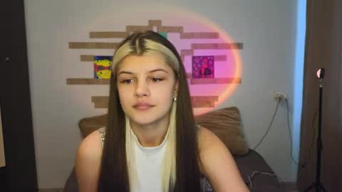 Dana online show from May 8, 9:34 am