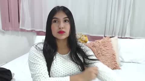 Gabrielle online show from December 13, 10:51 am