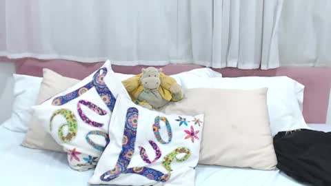 Gabrielle online show from January 25, 6:34 am