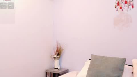 Gabrielle online show from March 7, 11:39 am