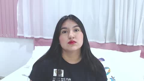 Gabrielle online show from February 2, 11:08 am