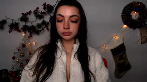 Alexia online show from December 15, 12:54 pm