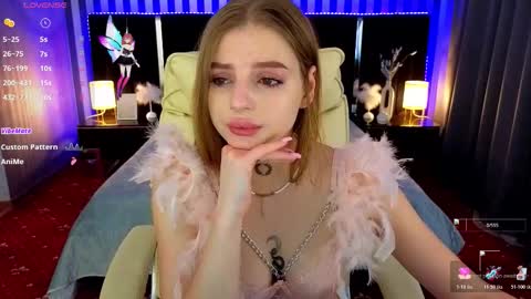 lexi_si online show from November 9, 9:49 am