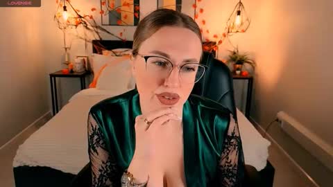 Snapshot of lexi_terele chatting on November 1, 6:50 am Lexy - Follow me online show from November 1, 6:50 am
