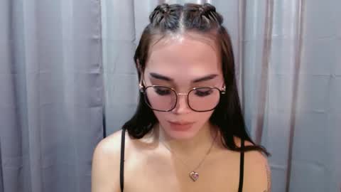 lexibabe_ online show from June 5, 5:33 am