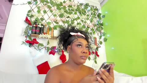 Lexieegrey online show from December 28, 8:47 pm
