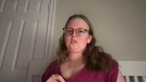 Snapshot of lexielilacs chatting on January 23, 3:48 am lexie online show from January 23, 3:48 am