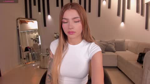 Snapshot of lexiewayne chatting on March 7, 8:00 pm Lexie online show from March 7, 8:00 pm