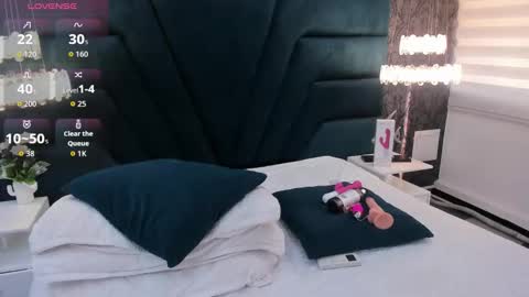 Lexi online show from September 19, 12:48 pm