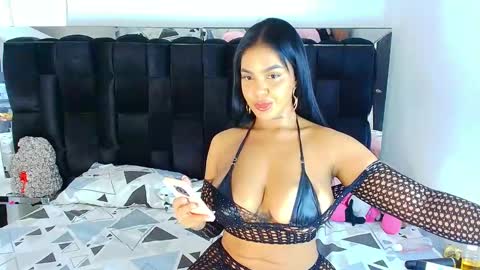 lexiross1 online show from March 7, 9:38 pm