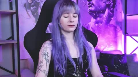 Lexi Wenford NO NUDE GODDESS online show from January 14, 3:33 am