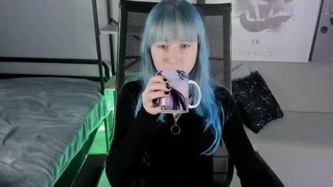 Snapshot of lexiwenford chatting on September 9, 2:44 am Lexi Wenford NO NUDE GODDESS online show from September 9, 2:44 am