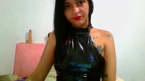 Snapshot of lexxie_weed chatting on September 18, 3:05 am Lexxie online show from September 18, 3:05 am