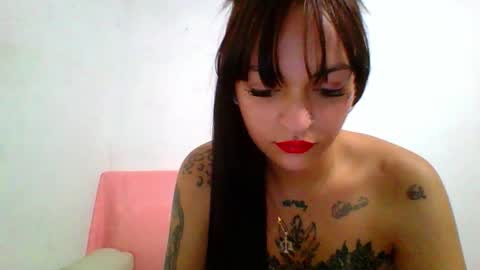 Snapshot of lexxie_weed chatting on October 8, 1:54 am Lexxie online show from October 8, 1:54 am