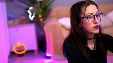 Lexie online show from October 31, 10:25 pm