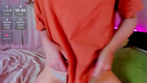 lexi miu online show from October 24, 6:59 pm