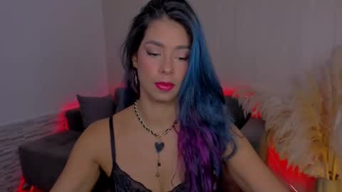 Snapshot of lexy_fox2 chatting on February 23, 3:50 am Lexy online show from February 23, 3:50 am