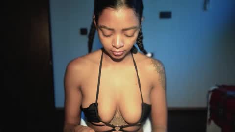 LEXY - Independent account online show from March 16, 12:31 pm