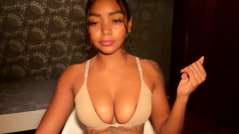 LEXY - Independent account online show from November 4, 11:21 pm