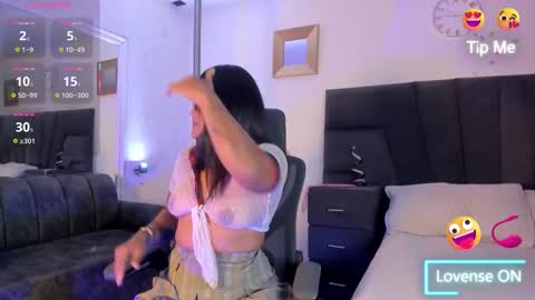 lexyadams_ online show from September 9, 12:38 pm