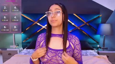 lexyblaze_ online show from April 2, 1:41 pm