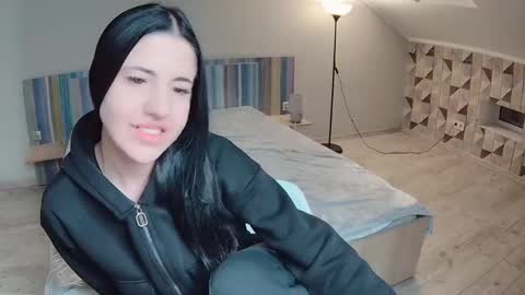 lexyswett online show from January 7, 3:44 pm