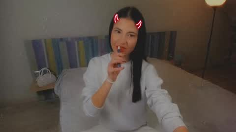 lexyswett online show from January 20, 2:14 pm