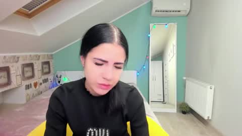 lexyswett online show from December 23, 2:39 pm