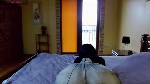 lexyswett online show from October 6, 12:44 pm