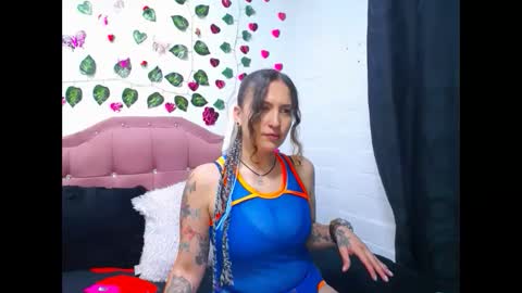 leyla_horny_bg online show from December 18, 11:08 pm