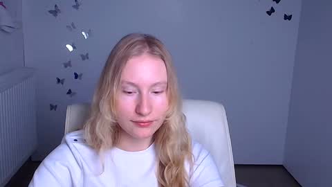 Snapshot of leylaice chatting on September 14, 5:44 pm Leyla online show from September 14, 5:44 pm