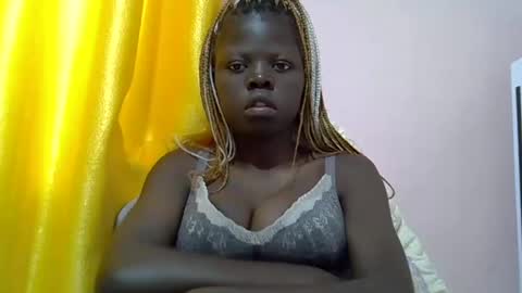 laylani69 online show from February 28, 10:20 am