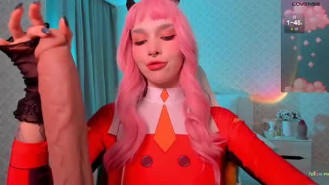 Snapshot of leylanoir chatting on September 30, 3:06 pm LEA online show from September 30, 3:06 pm