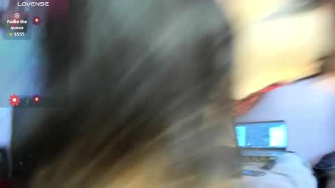 Leyna online show from November 4, 9:53 pm