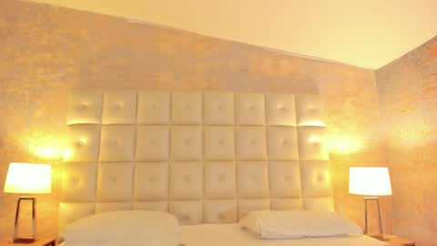 LEZY online show from January 16, 7:32 pm