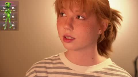 Li online show from April 27, 8:17 pm