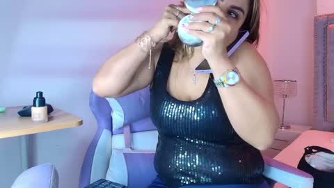 Lia  online show from April 1, 4:02 am