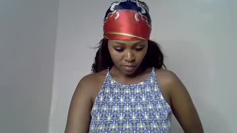 lia online show from November 21, 6:10 pm