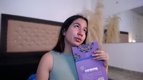 lia_sarahi online show from January 15, 12:25 pm