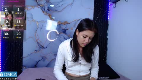 Snapshot of lia_summer1 chatting on February 1, 12:05 pm lia summer1 online show from February 1, 12:05 pm