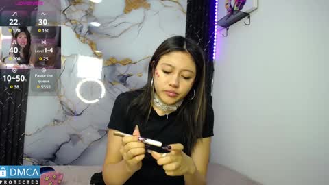 Snapshot of lia_summer1 chatting on January 29, 1:07 pm lia summer1 online show from January 29, 1:07 pm