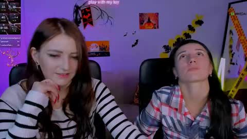 Lia online show from October 27, 8:25 pm