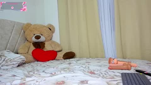 Lia Sweetty online show from January 17, 12:07 am