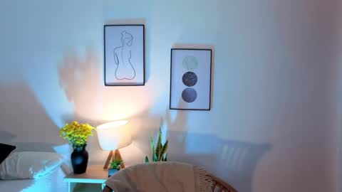 Lia  online show from October 18, 3:04 pm