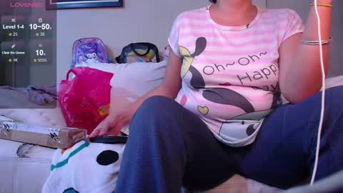 liahill_ online show from October 13, 5:32 am